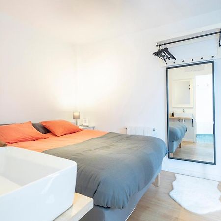 Independent room close to IFEMA y AEROPUERTOB Madrid Buitenkant foto